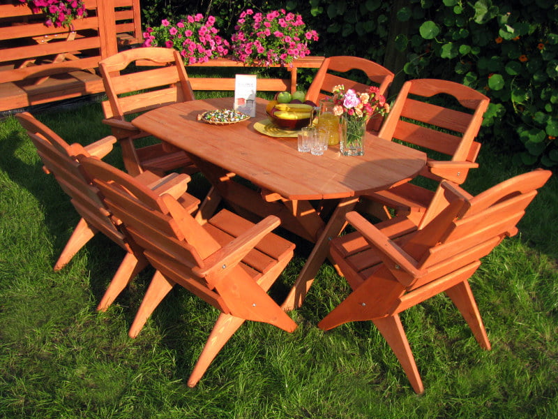 1. Zestaw mebli ogrodowych 6 krzeseł + stół owal typ S