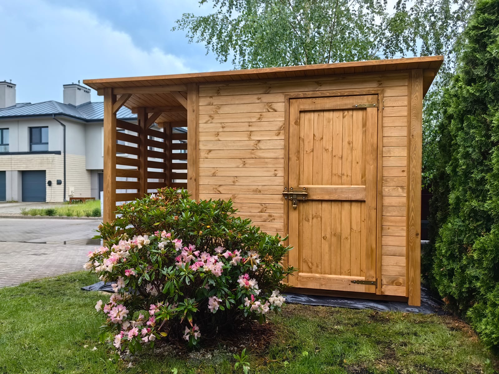 Domek narzędziowy 2 x1,5 z drewutnią 1 x 1,5